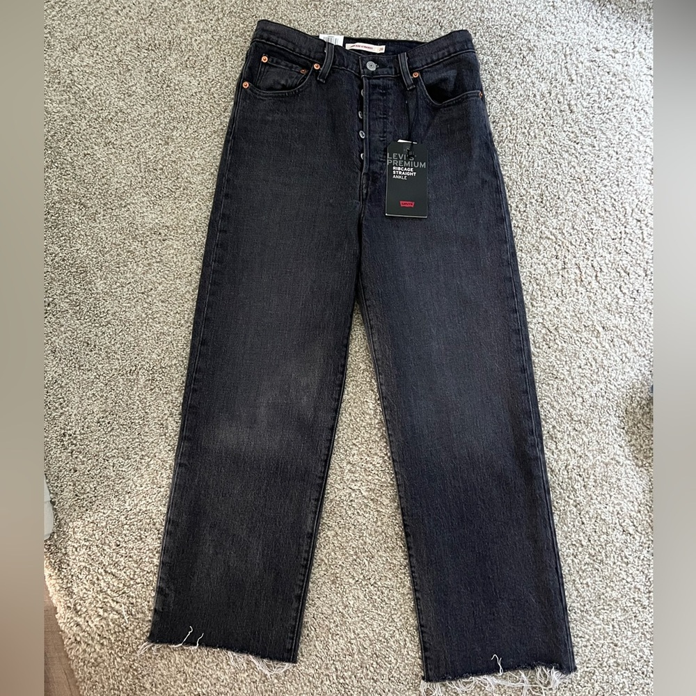 NWT Levi’s Ribcage Ankle Straight dark grey jeans